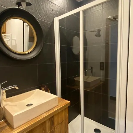 De Charme 190m2, La Lauziere, A Pieds Chalet *
